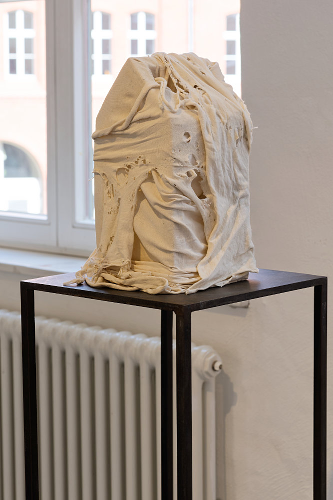 Ausstellung Frauenmuseum Berlin e.V. - 'Man steigt nicht zweimal in denselben Fluss'